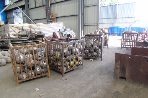 成品螺栓球待發(fā)